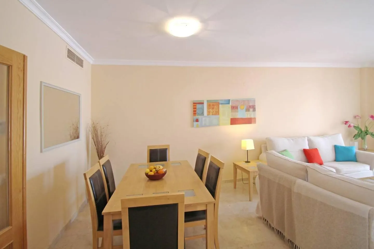 Luxury, Spacious 2 Bed Apartment Estepona