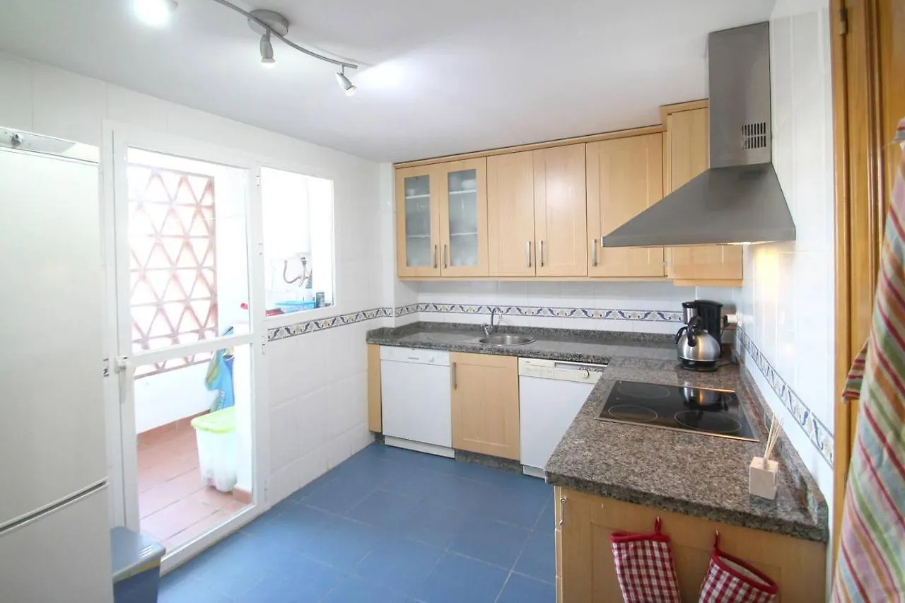 Luxury, Spacious 2 Bed Apartment Estepona